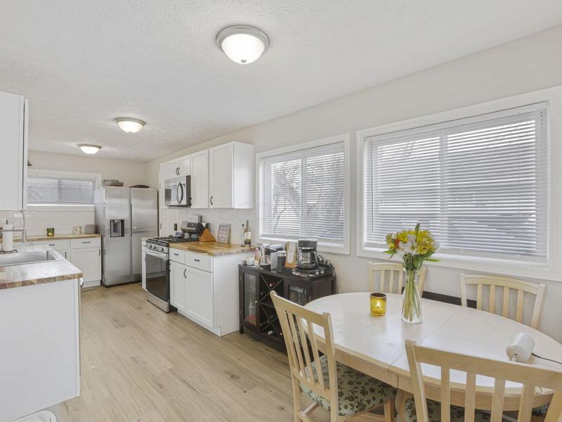 2227 Marcia Drive , Columbus, OH 43211 Photo 6