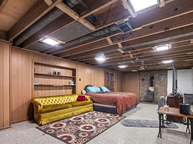 5844 Effingham Road , Columbus, OH 43213 Photo 13