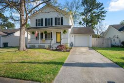 216 Persimmon Circle photo 4