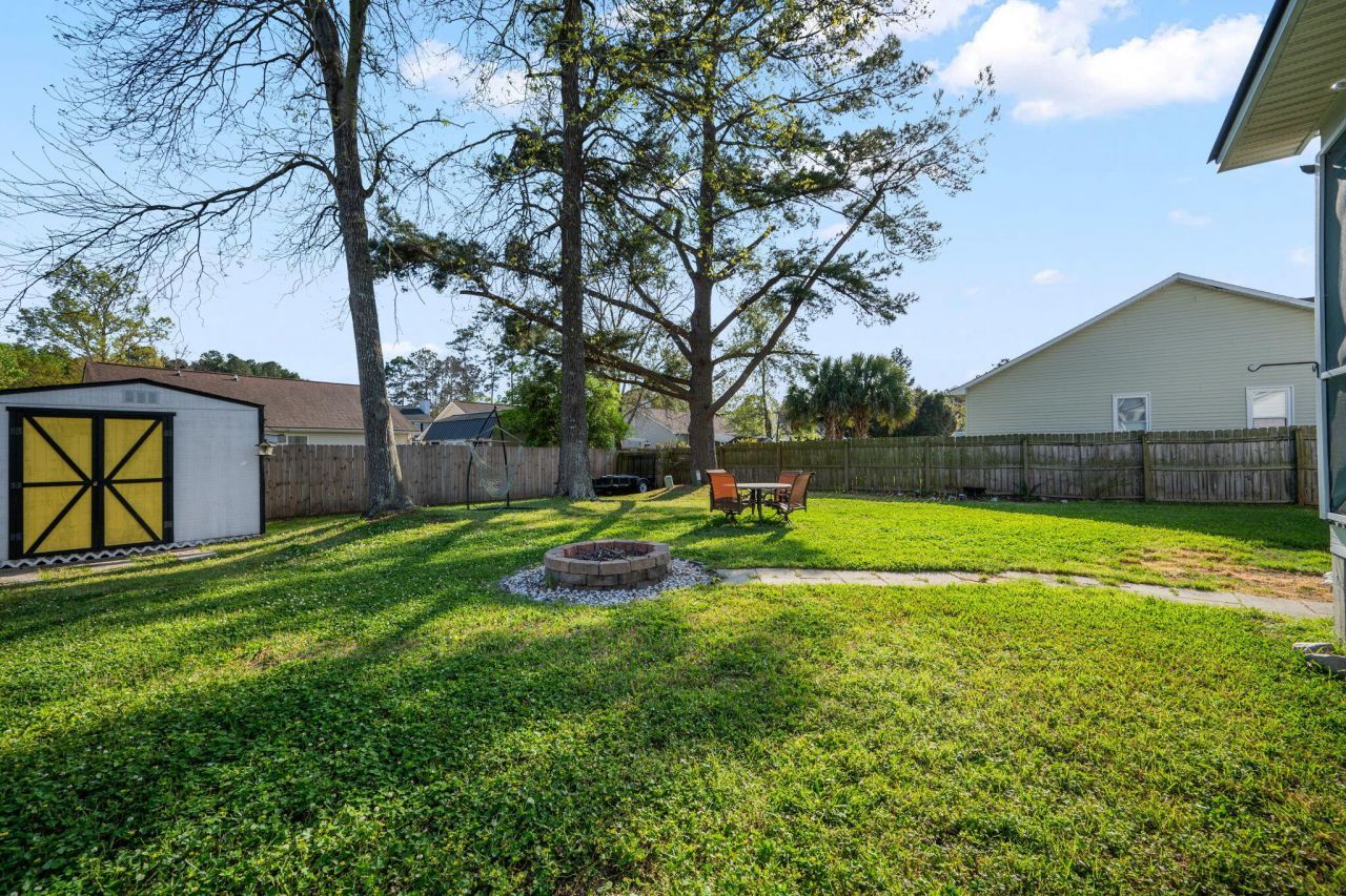 216 Persimmon Circle Photo 32