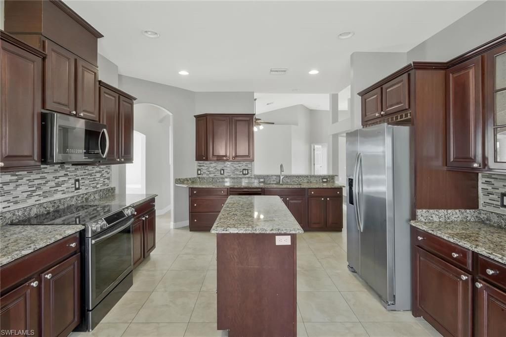 1302 SW 20th St, Cape Coral, FL 33991 Photo