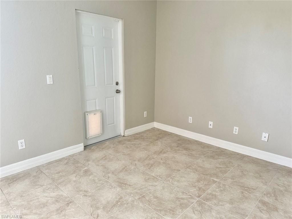 1302 SW 20th St, Cape Coral, FL 33991 Photo