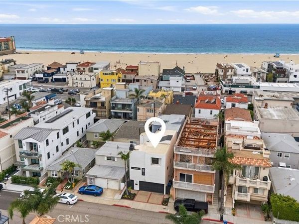 127 Manhattan Avenue, Hermosa Beach, CA 90254