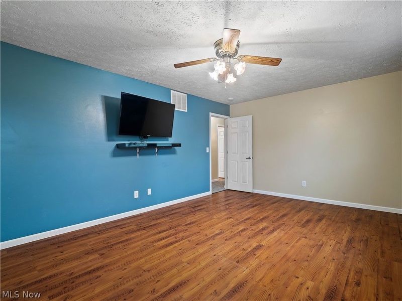 5922 Opal Street, North Ridgeville, OH 44039 Photo 33