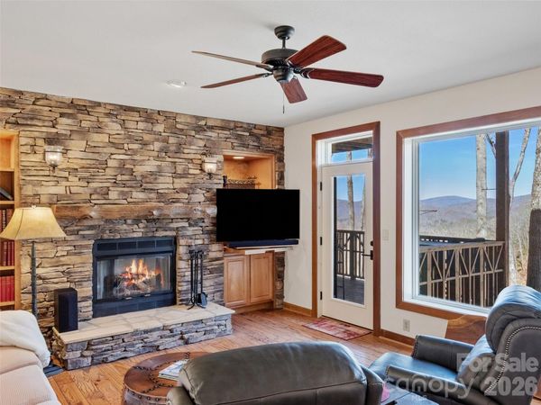 61 Creekside Way , Unit G201, Burnsville, NC 28714