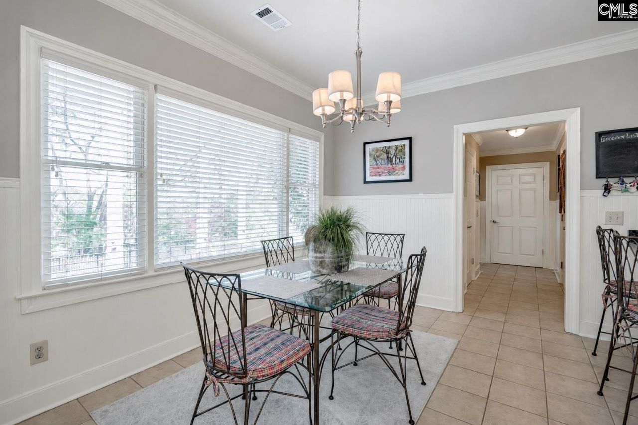 221 Bostwick Ridge Photo 15