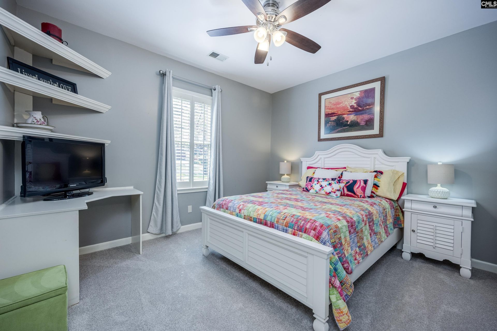 221 Bostwick Ridge Photo 34