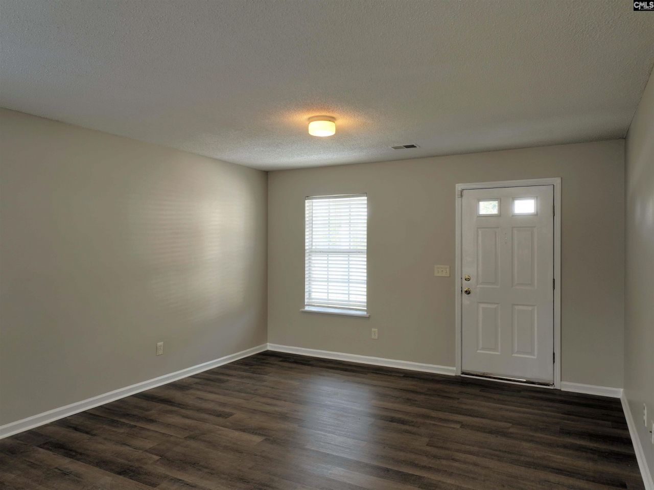 206 Rosebrook Drive Photo 10