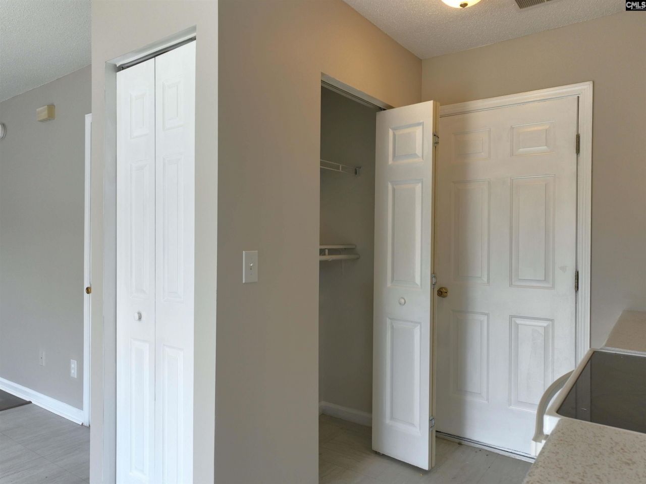 206 Rosebrook Drive Photo 18