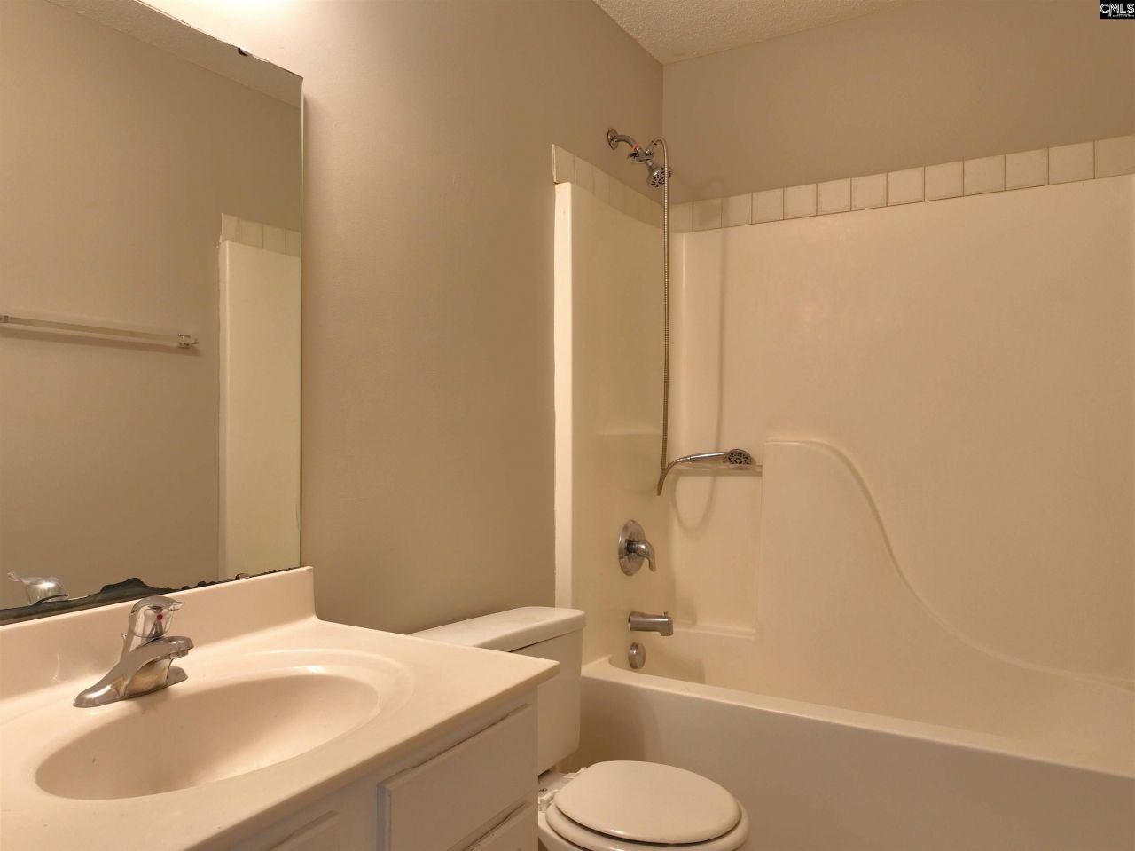 206 Rosebrook Drive Photo 28