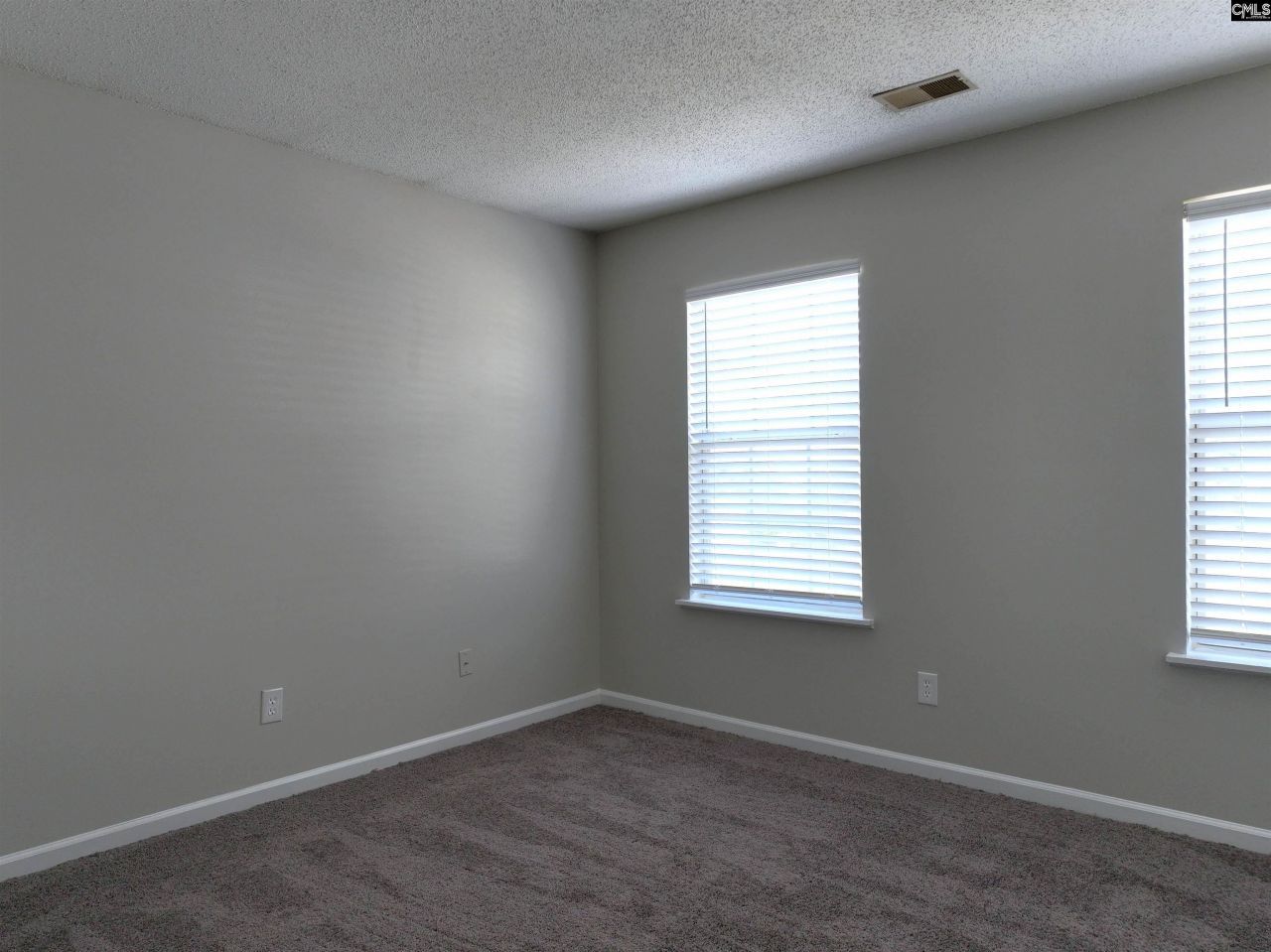 206 Rosebrook Drive Photo 34