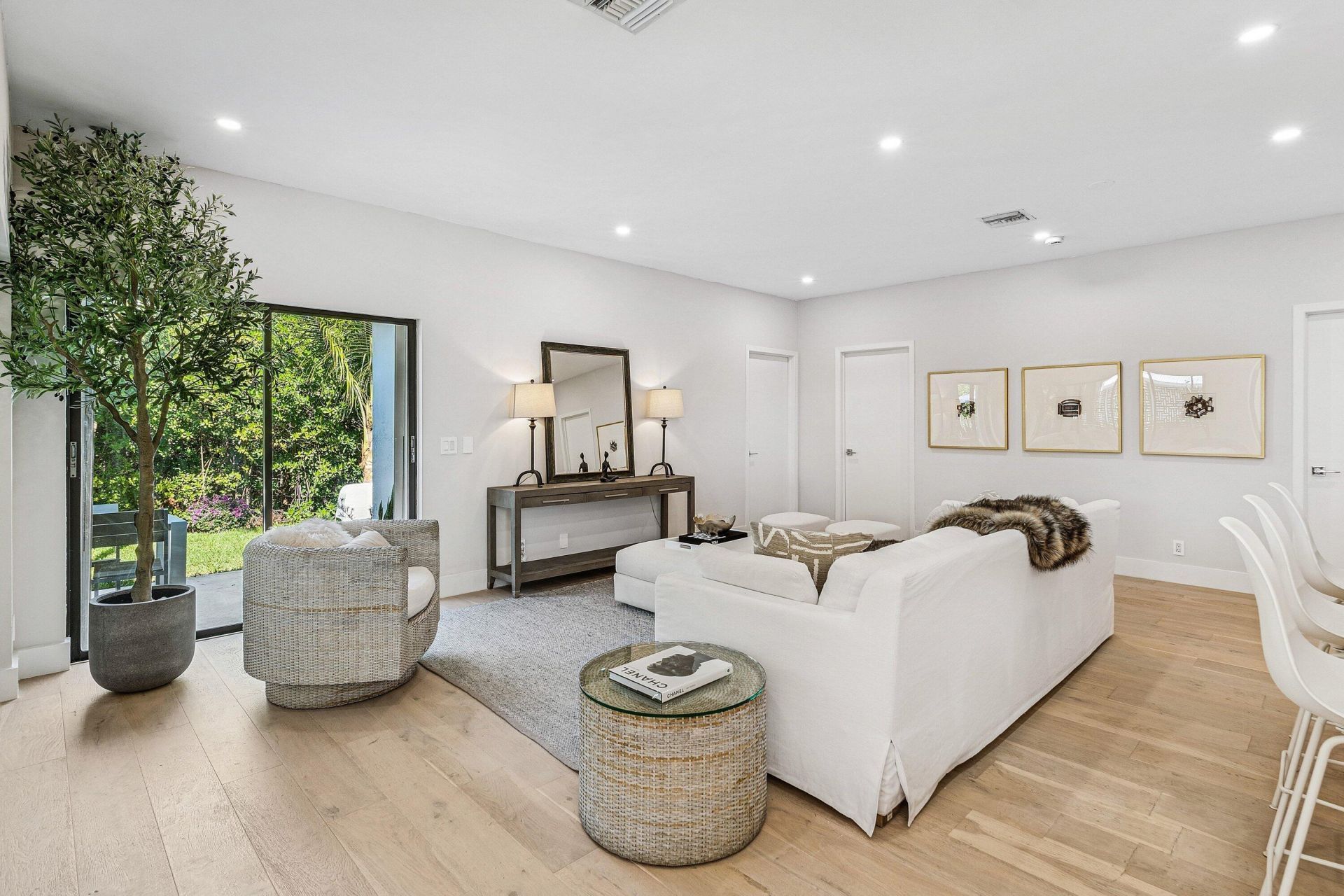 48 Harbour Drive N, Boynton Beach, FL 33435 Photo