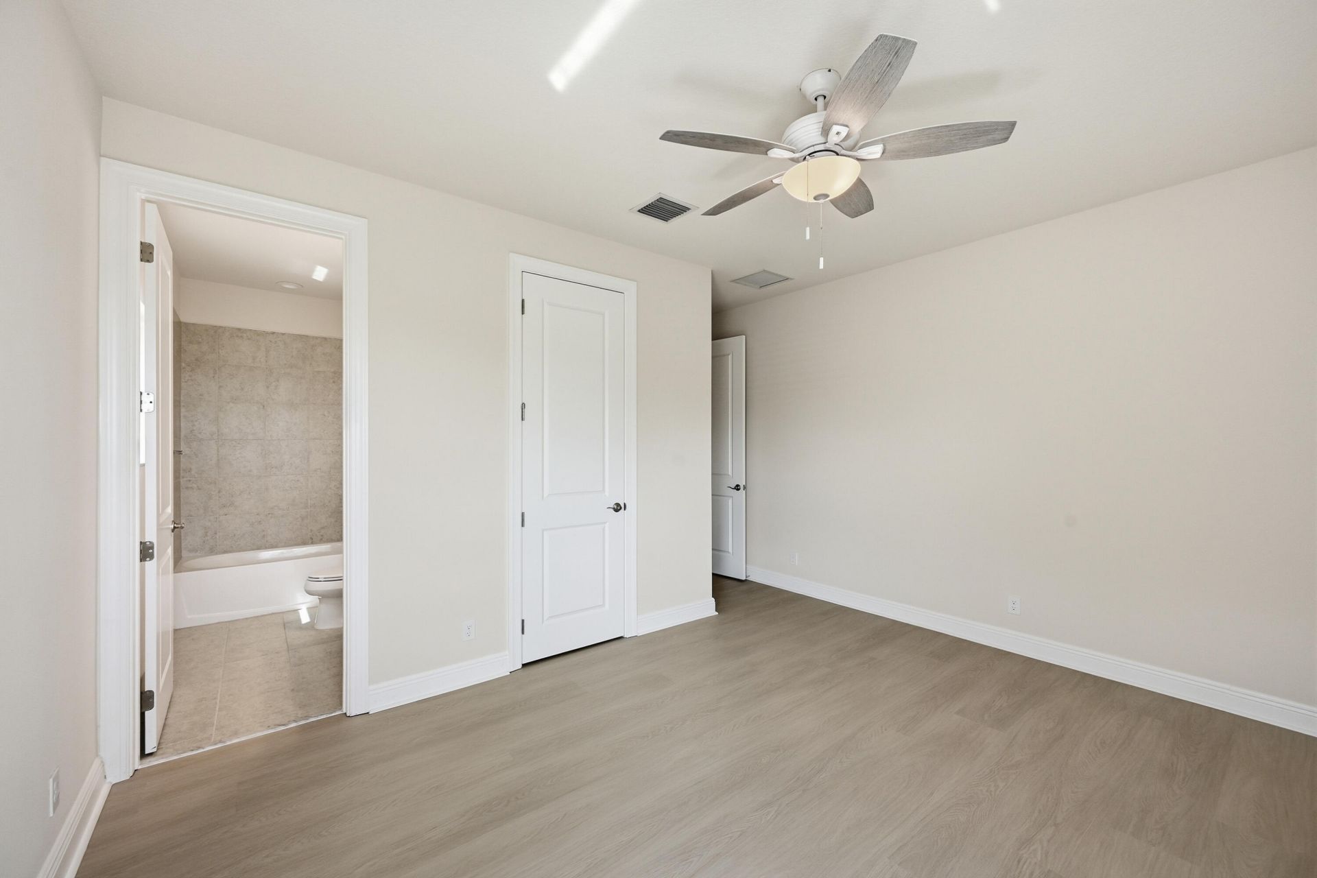 9334 Crestview Circle, Palm Beach Gardens, FL 33412 Photo