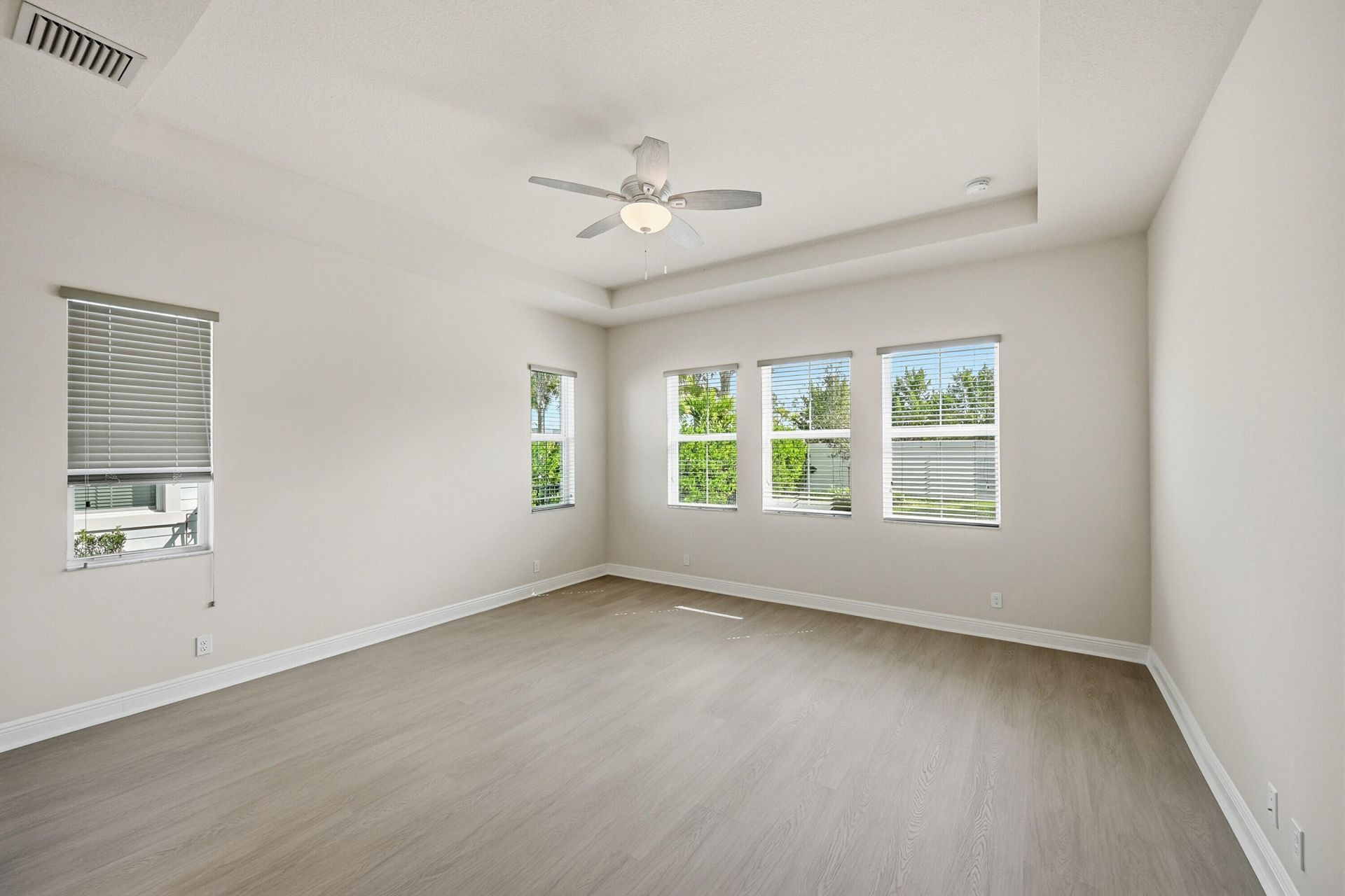 9334 Crestview Circle, Palm Beach Gardens, FL 33412 Photo