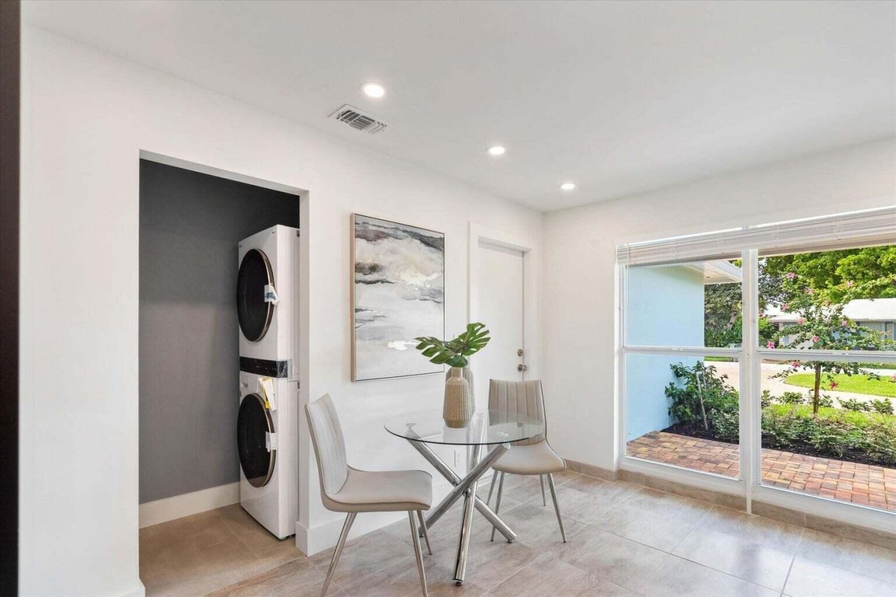 100 NW 18th Street, Delray Beach, FL 33444 Photo