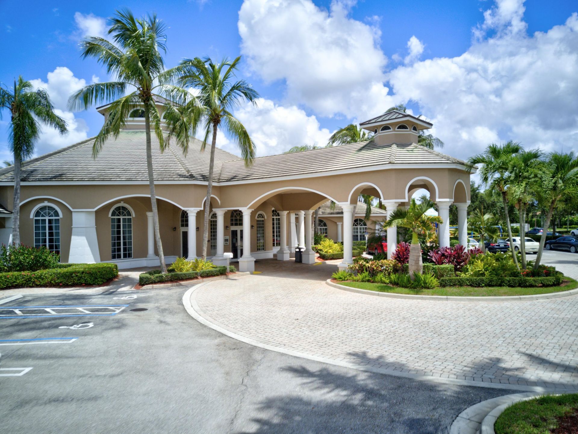 8600 Pine Cay, West Palm Beach, FL 33411 Photo