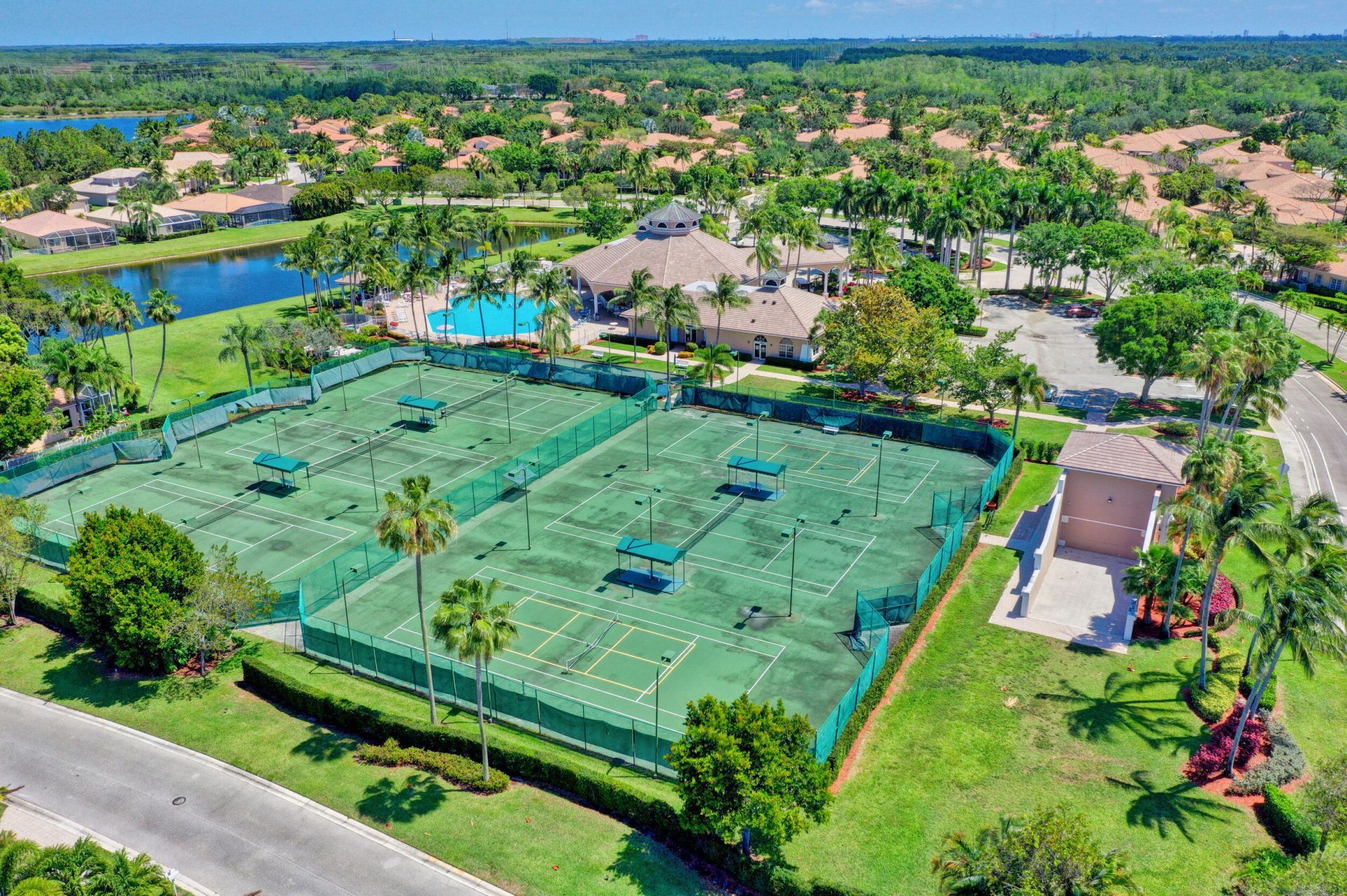 8600 Pine Cay, West Palm Beach, FL 33411 Photo