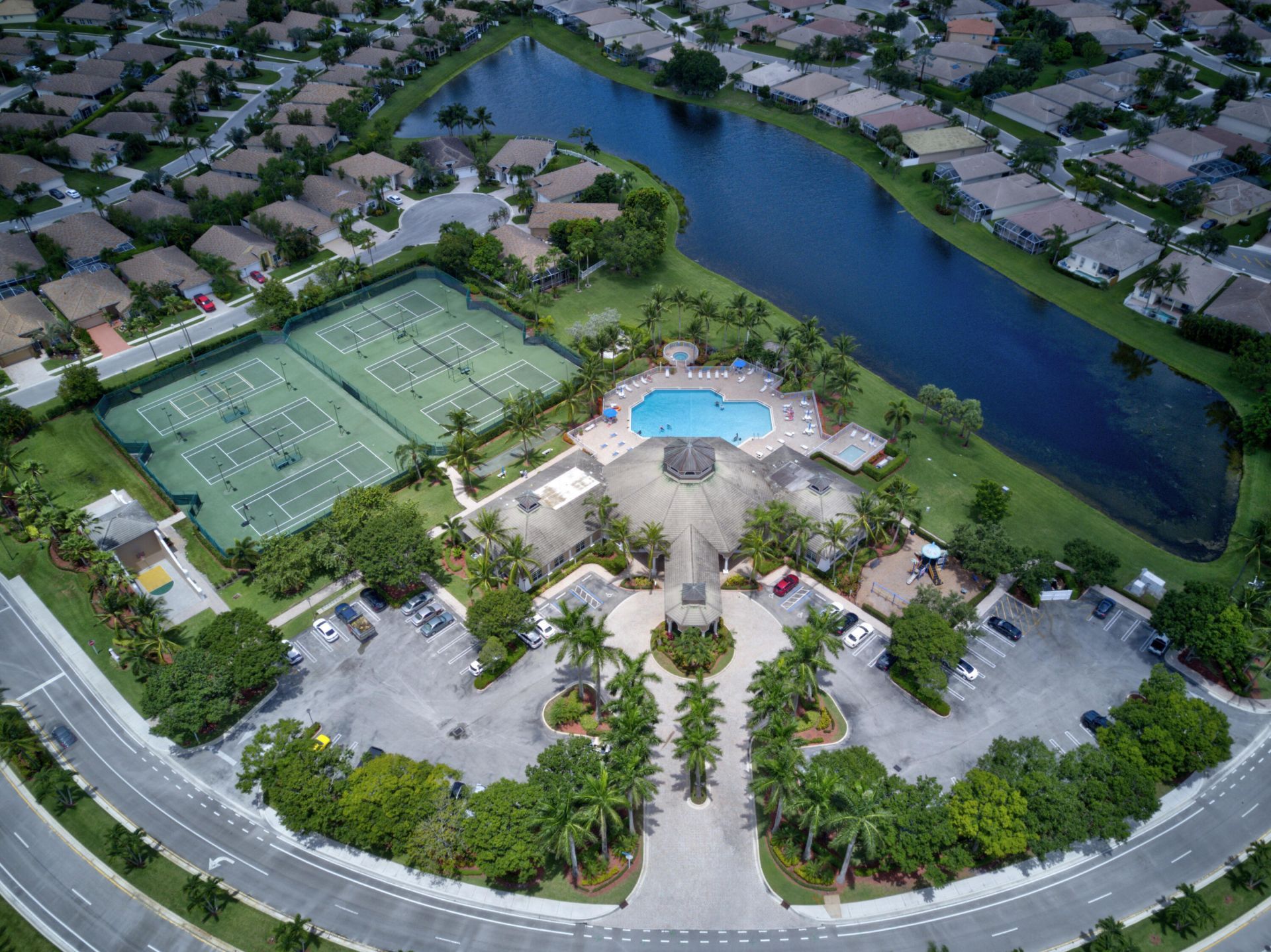 8600 Pine Cay, West Palm Beach, FL 33411 Photo