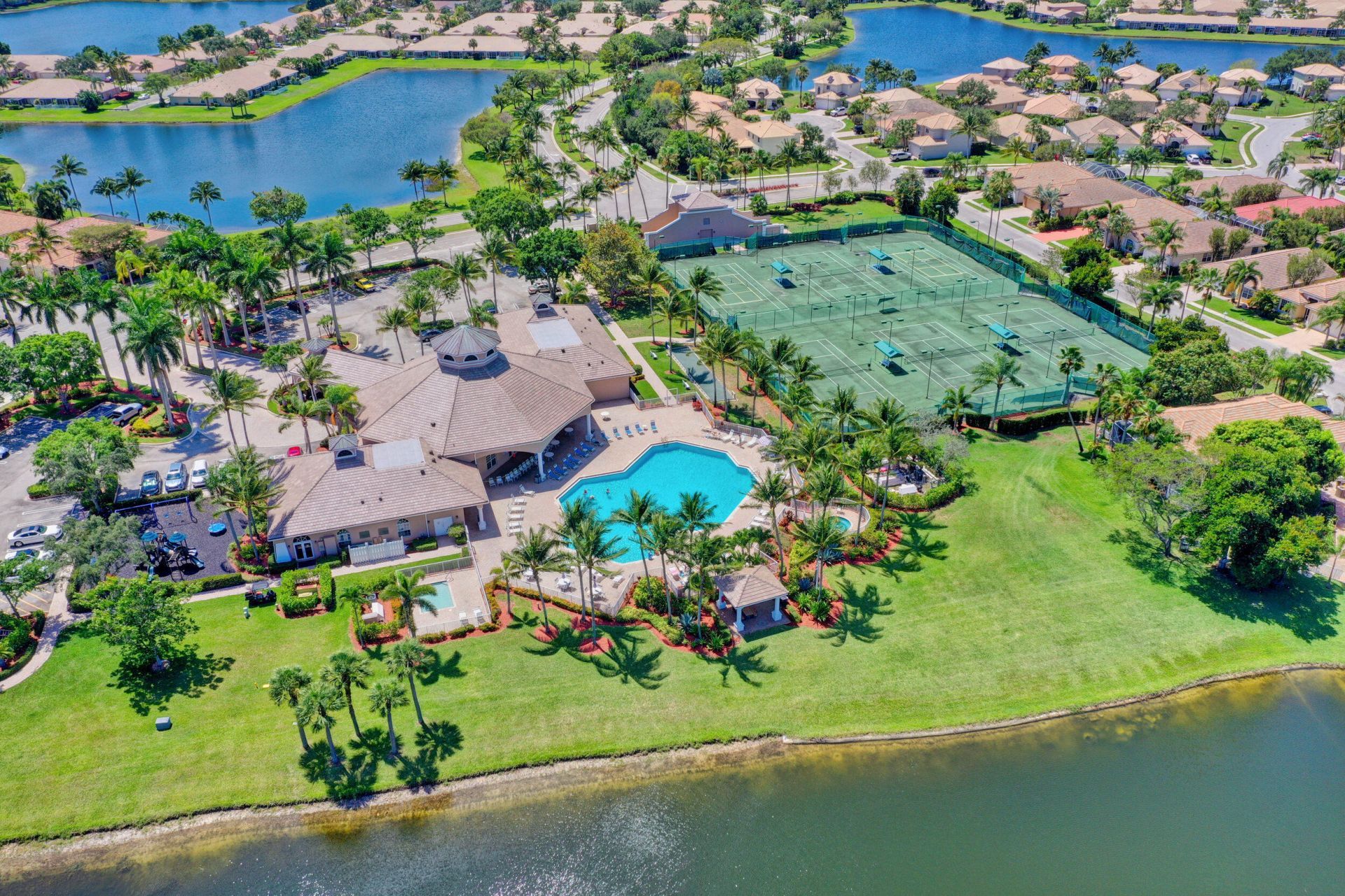 8600 Pine Cay, West Palm Beach, FL 33411 Photo