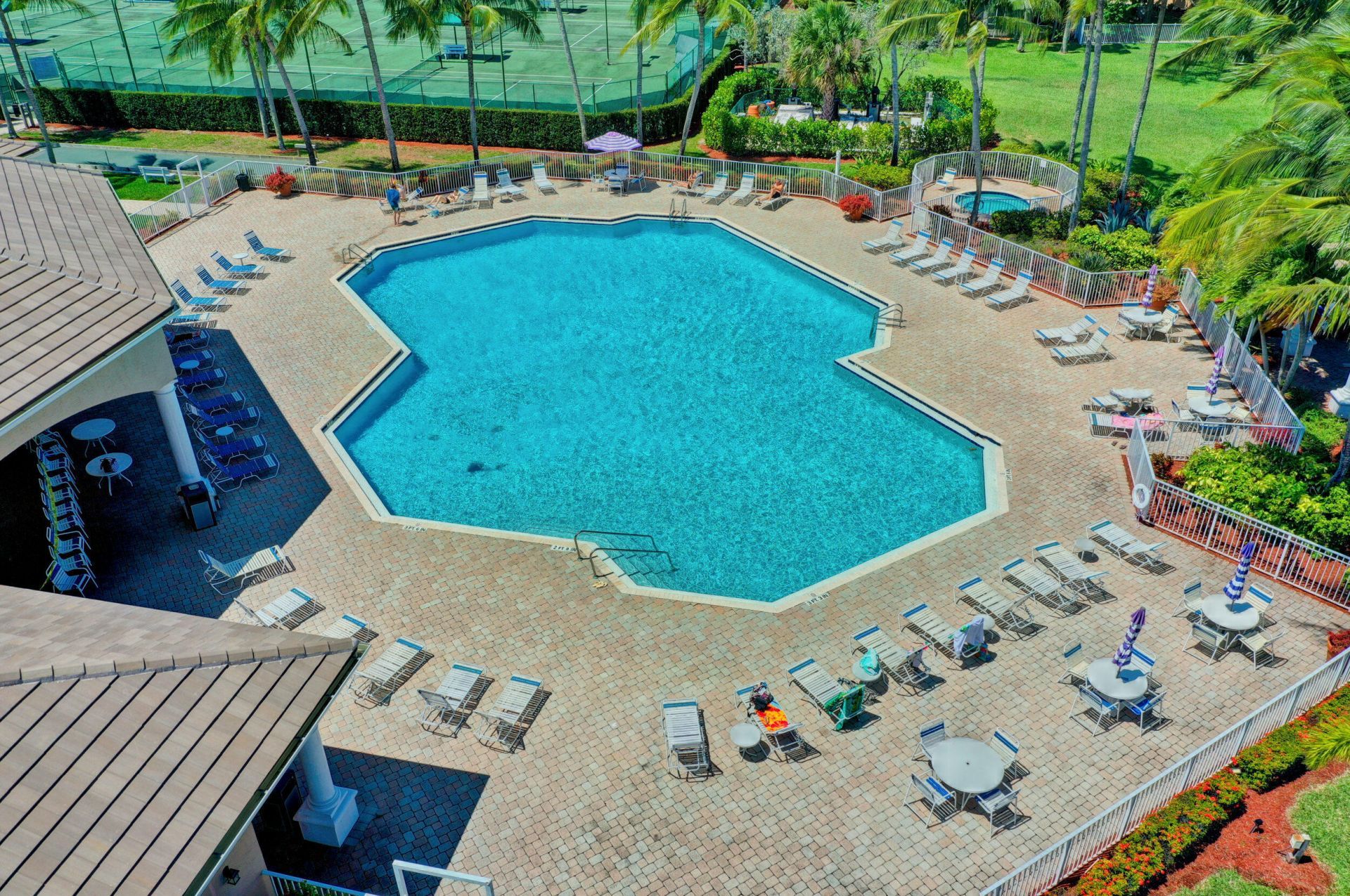 8600 Pine Cay, West Palm Beach, FL 33411 Photo
