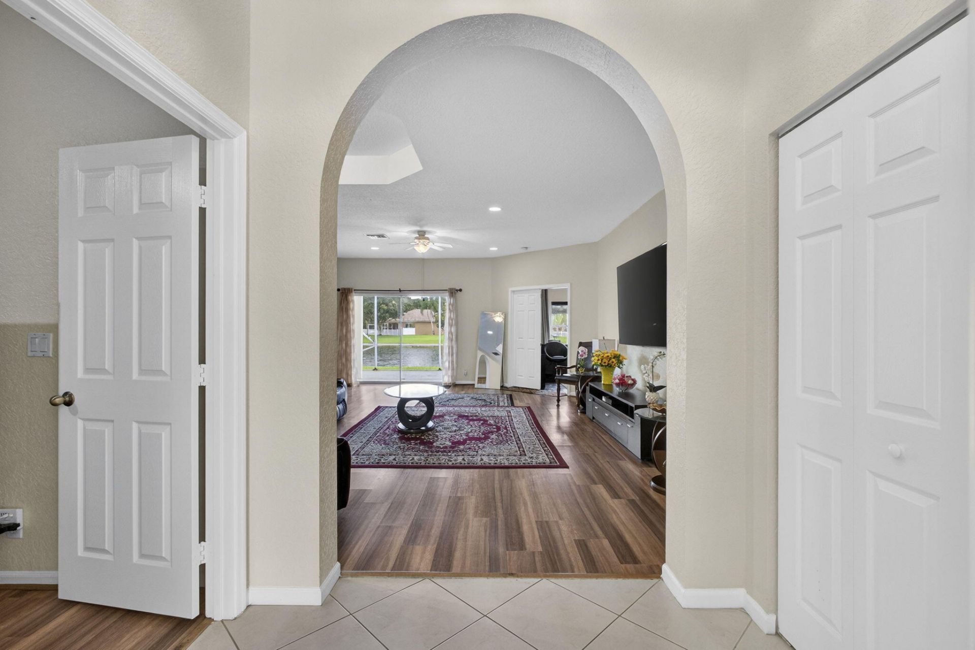 8600 Pine Cay, West Palm Beach, FL 33411 Photo