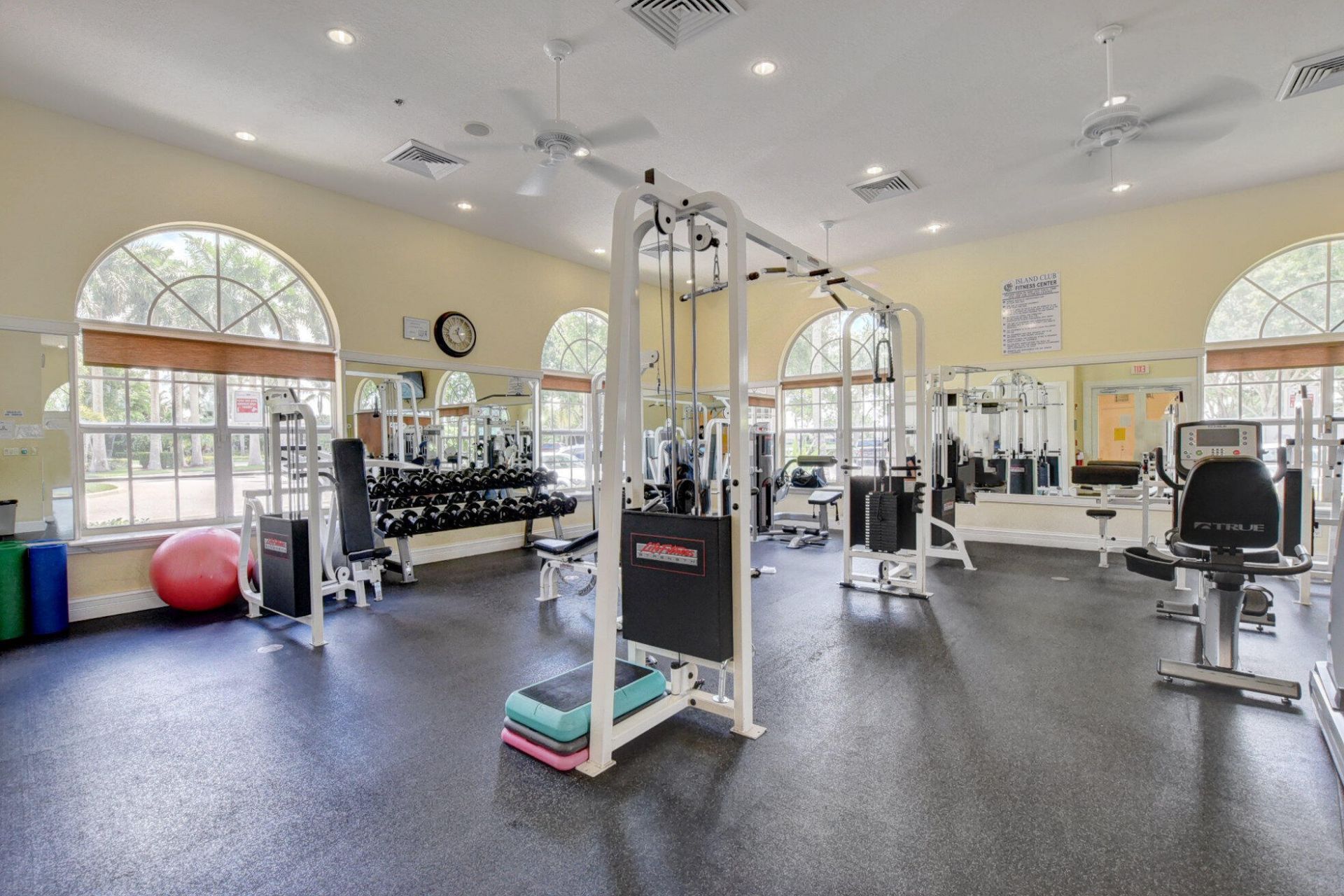 8600 Pine Cay, West Palm Beach, FL 33411 Photo
