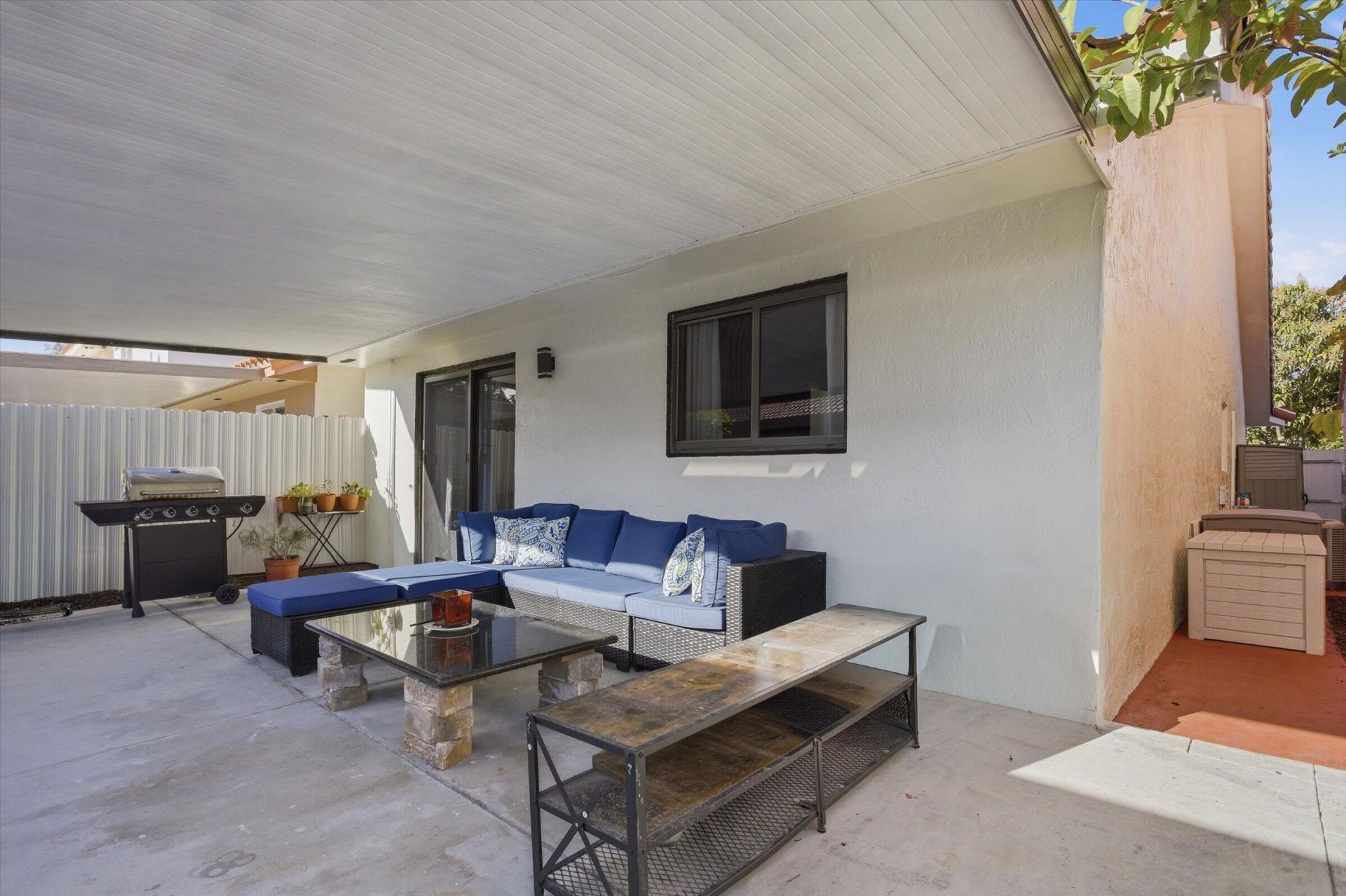 5465 W 27th Lane, Hialeah, FL 33016 Photo