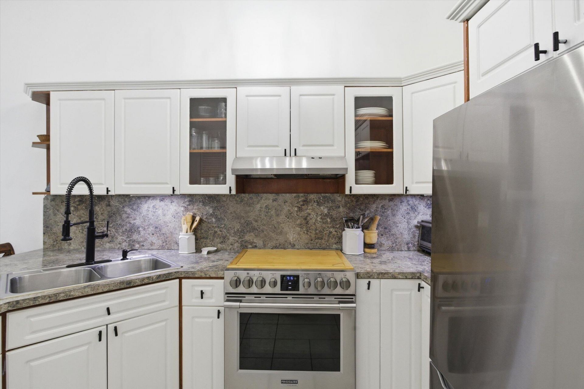 5465 W 27th Lane, Hialeah, FL 33016 Photo