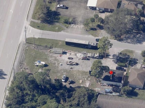 866 SW 11th Ct Court SW, Vero Beach, FL 32969