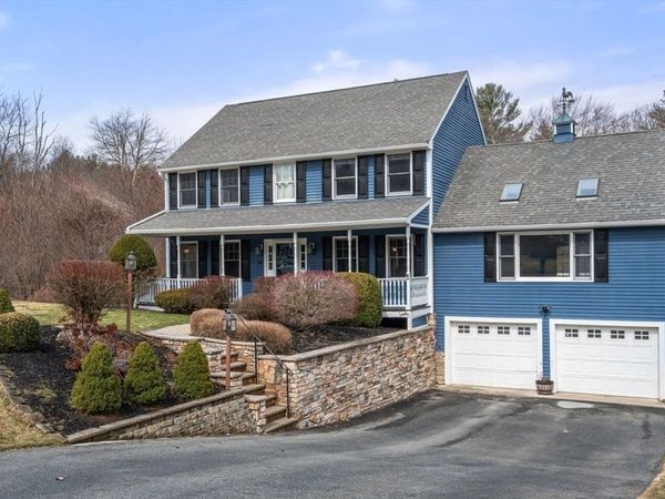 34 Sable Run Ln, Methuen, MA 01844