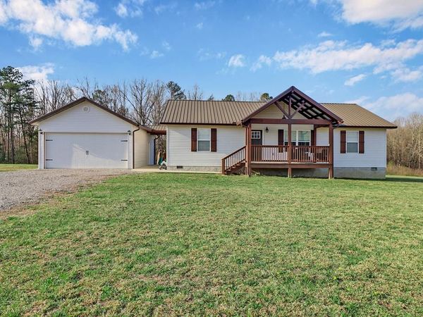 324 Fitzgerald Ln., Jamestown, TN 38556