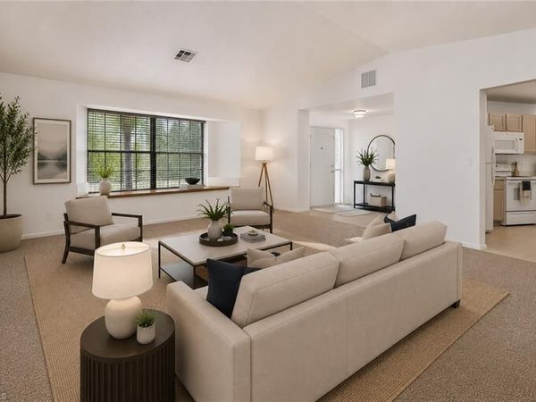 760 1st ST NW, NAPLES, FL 34120