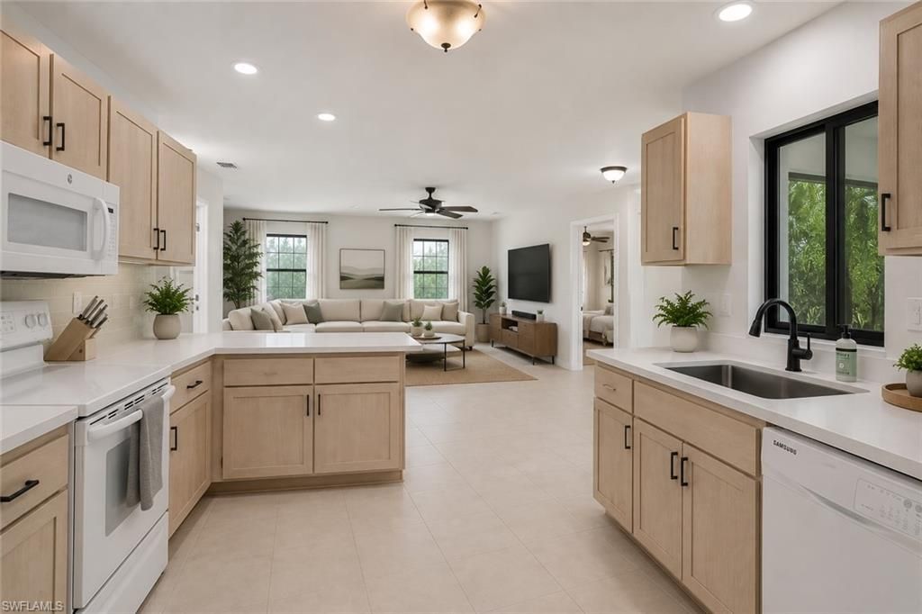 760 1st St Nw, Naples, FL 34120 Photo