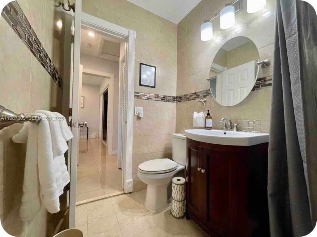 601 NW 116th St , Miami, FL 33168 Photo