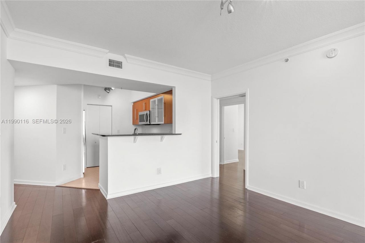 335 S Biscayne Blvd, Unit 2512, Miami, FL 33131 Photo