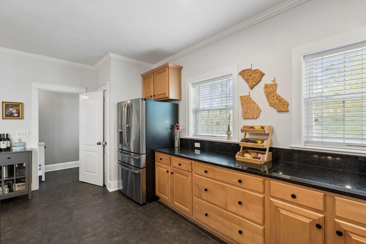 241 Etiwan Pointe Drive Photo 15