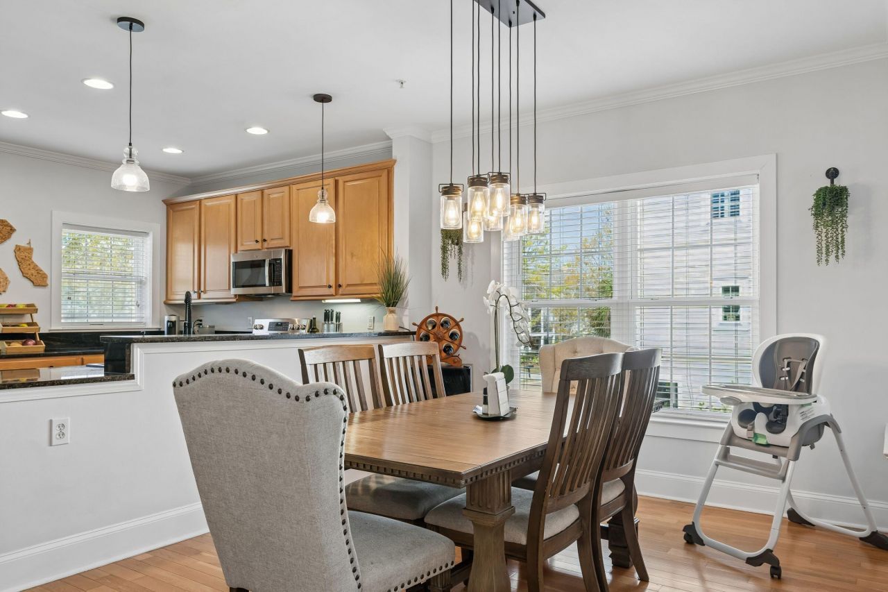 241 Etiwan Pointe Drive Photo 18