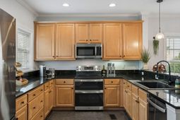 241 Etiwan Pointe Drive photo 4