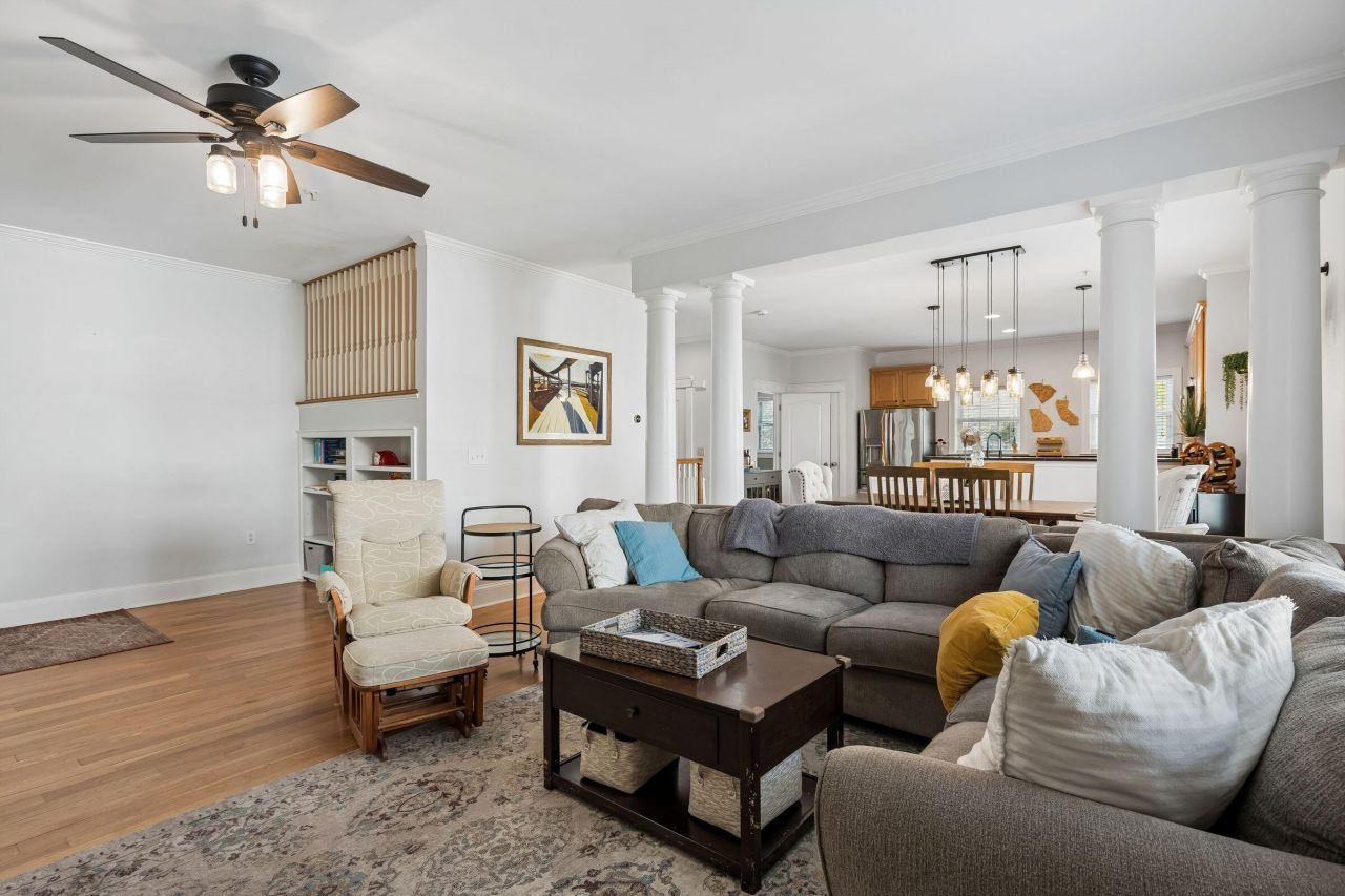 241 Etiwan Pointe Drive Photo 22