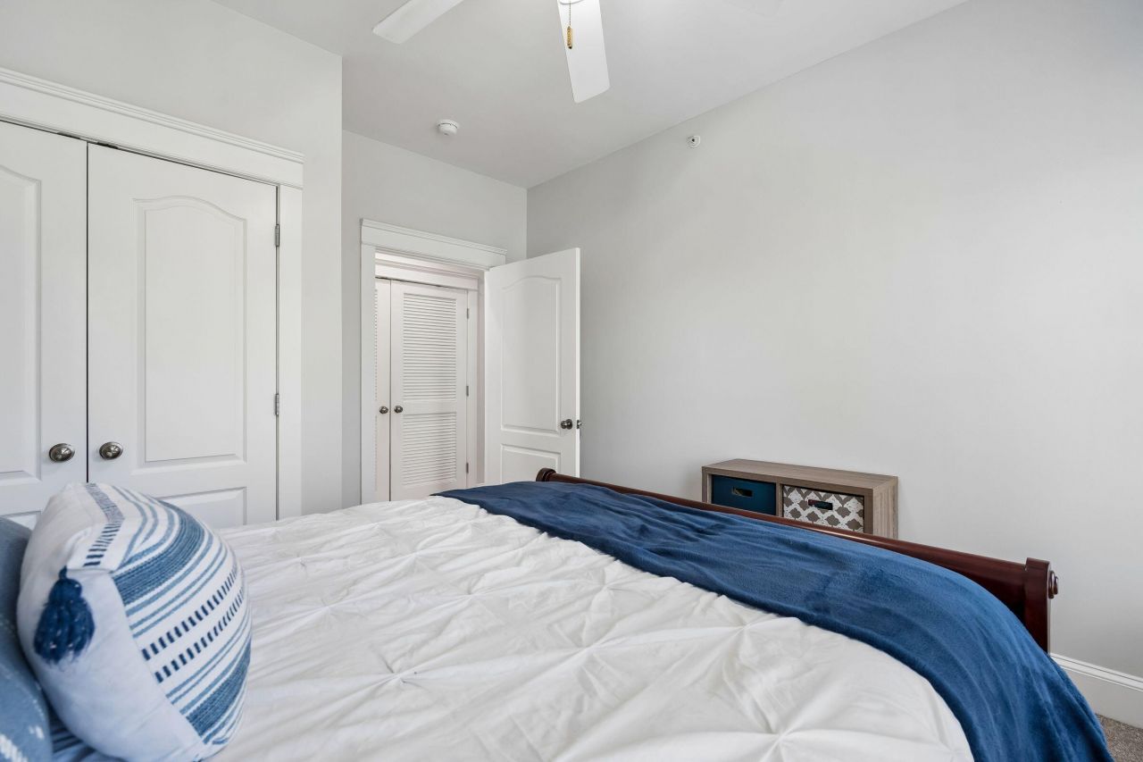 241 Etiwan Pointe Drive Photo 34