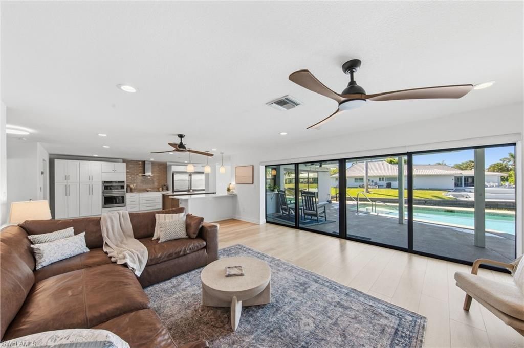 28 George Town, Fort Myers, FL 33919 Photo