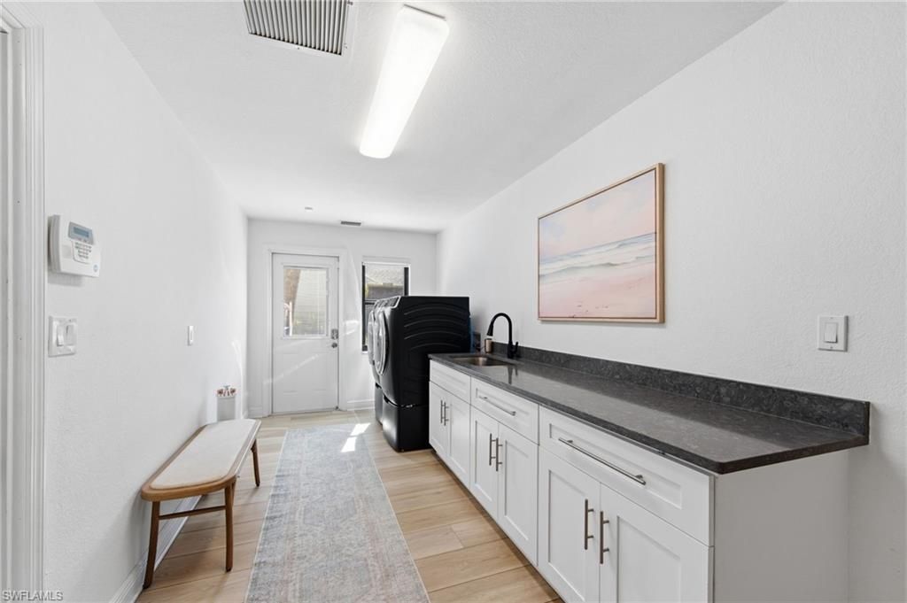 28 George Town, Fort Myers, FL 33919 Photo