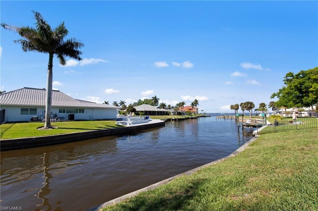 28 George Town, Fort Myers, FL 33919 Photo