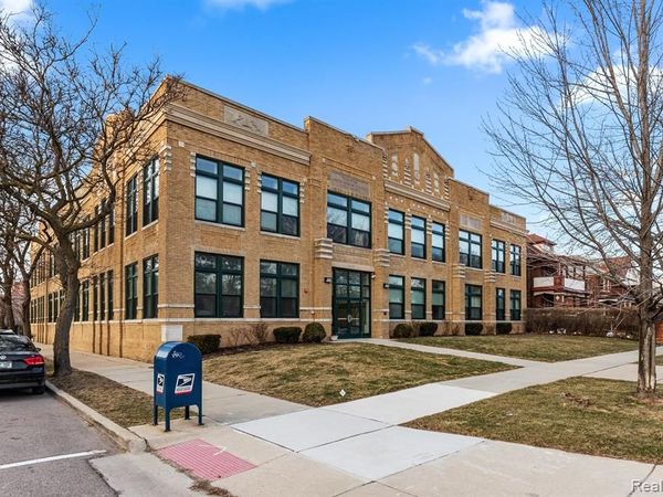 609 E Kirby Street, Detroit, MI 48202