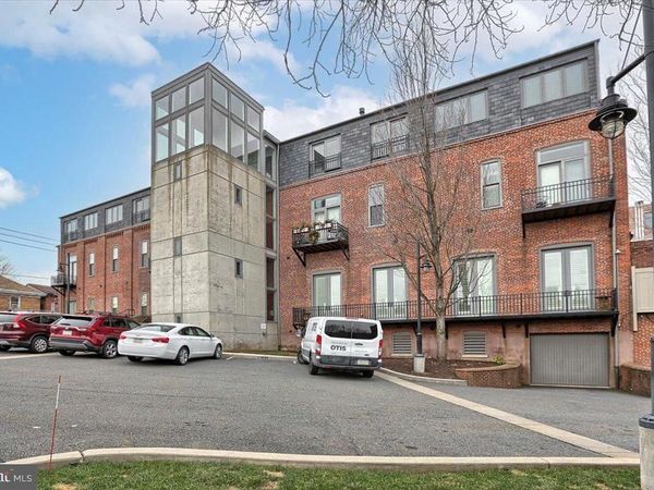 336 E N CHRISTIAN STREET , LANCASTER, PA 17602