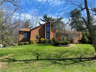 68499 Greenwood Street, St Clairsville, OH 43950