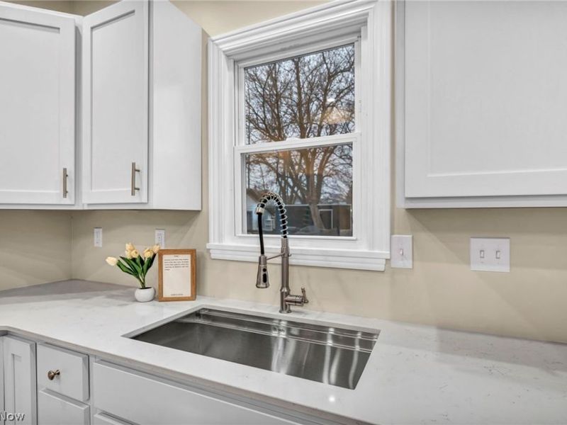 1712 W 6th Street, Ashtabula, OH 44004 Photo 12