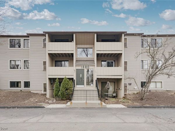 1680 Cedarwood Drive , Unit 343, Westlake, OH 44145
