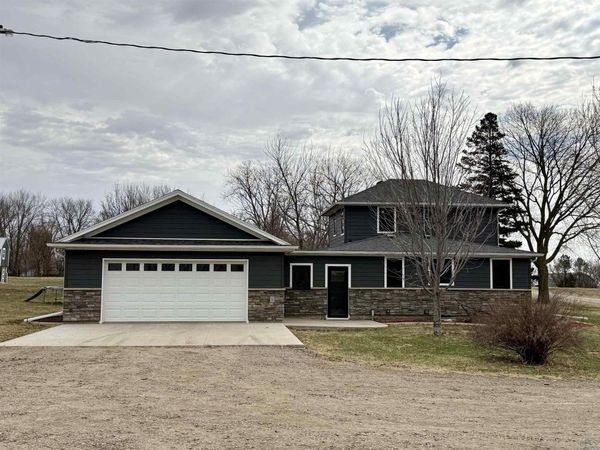 24943 170th St, LeMars, IA 51031