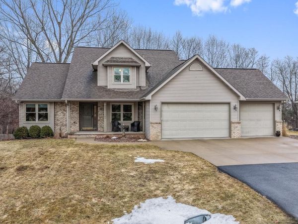 N328 RED TAIL LANE, Appleton, WI 54915